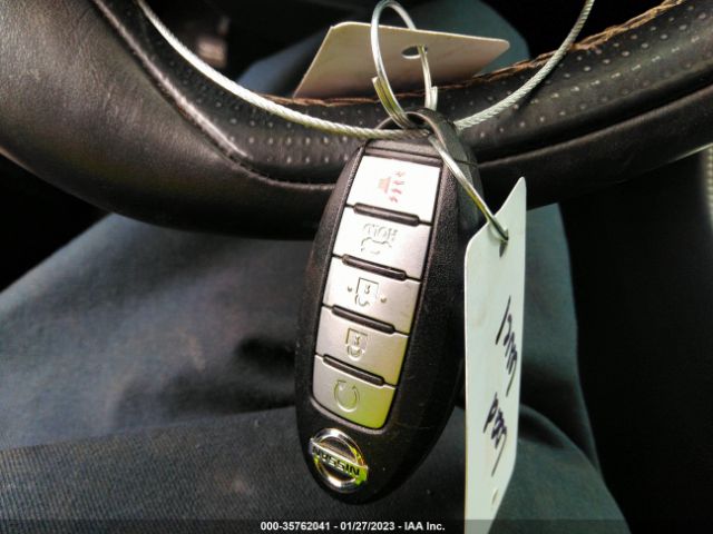 1N4AA6AP6HC438621 Nissan Maxima Platinum