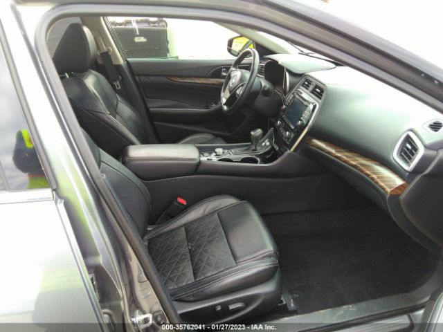 1N4AA6AP6HC438621 Nissan Maxima Platinum