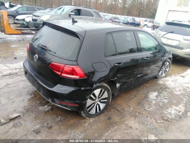 2017 Volkswagen Golf, VIN: WVWPR7AU3HW953910