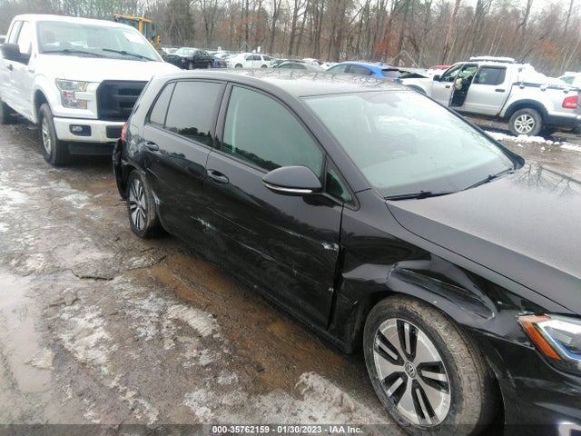 2017 Volkswagen Golf, VIN: WVWPR7AU3HW953910