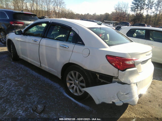 Chrysler 200 2013 1C3CCBCG9DN596151 Image 3