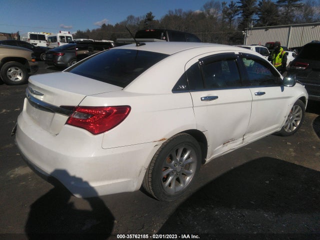Chrysler 200 2013 1C3CCBCG9DN596151 Image 4