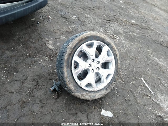 2022 JEEP COMPASS LIMITED VIN: 3C4NJDCB0NT135366