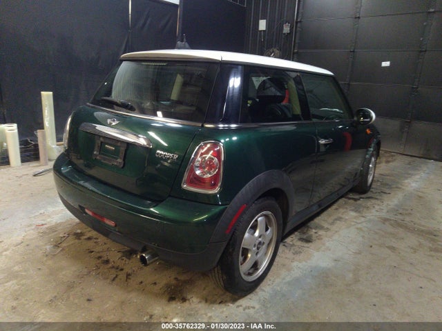 WMWSU3C51BT252733 Mini COOPER HARDTOP