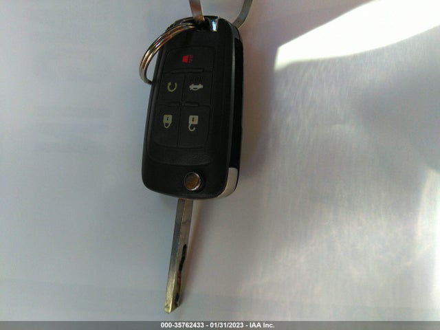 Chevrolet Sonic Rs 2016 1G1JG5SB0G4102504 Image 3