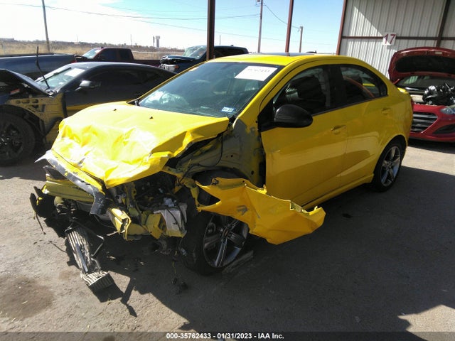 Chevrolet Sonic Rs 2016 1G1JG5SB0G4102504 Image 2