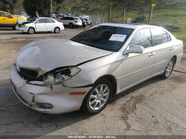 Lexus ES 330 2004 JTHBA30G440009566 Image 2