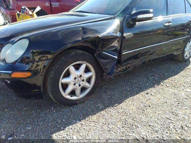 2001 MERCEDES-BENZ C CLASS VIN: WDBRF64J71F094807