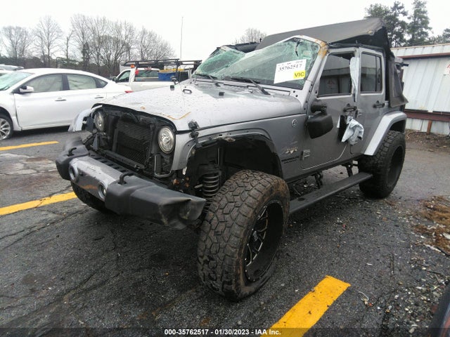 1C4HJWEG6HL753941 Jeep Wrangler Unlimited Sahara 4x4