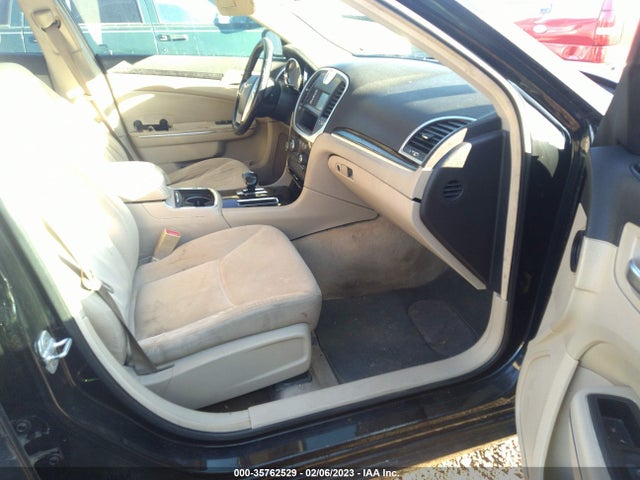 Chrysler 300 2012 2C3CCAAG9CH138386 Image 6