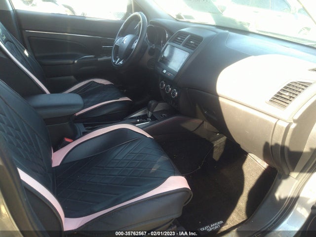 2018 Mitsubishi Outlander, VIN: JA4AR3AW8JU020273