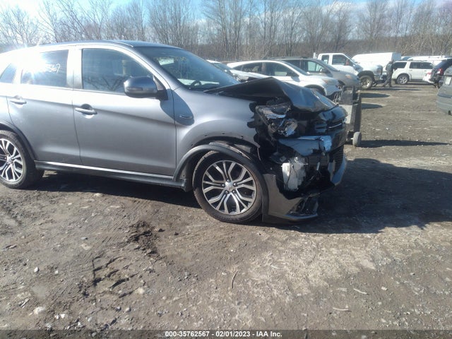 2018 Mitsubishi Outlander, VIN: JA4AR3AW8JU020273