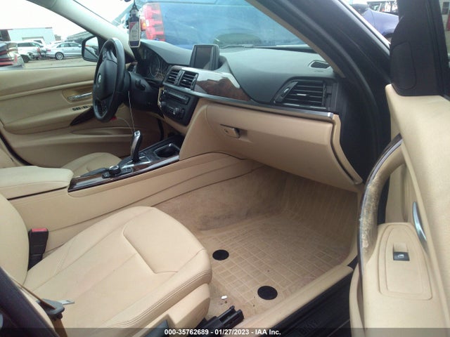 BMW 3 Series 320i 2014 WBA3B1G52ENT01228 Image 5
