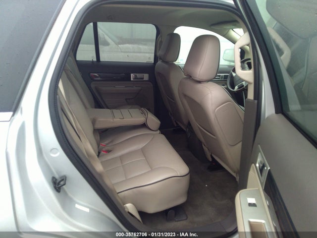 Lincoln MKX 2010 2LMDJ6JC4ABJ28378 Image 8