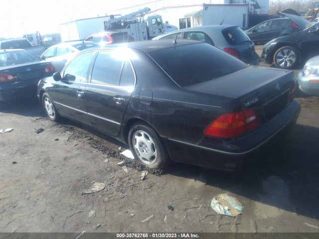 Lexus LS 430 2001 JTHBN30F310037365 Image 4