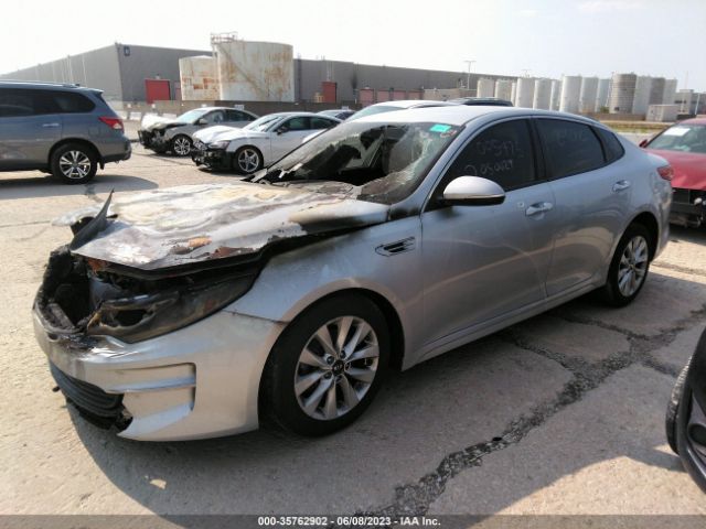 5XXGT4L38GG075217 KIA Optima Lx