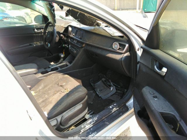 5XXGT4L38GG075217 KIA Optima Lx