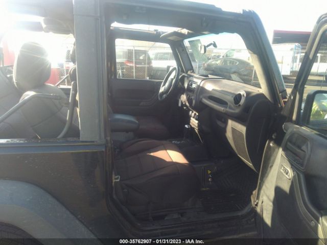 1C4AJWAG4CL253583 Jeep Wrangler Sport