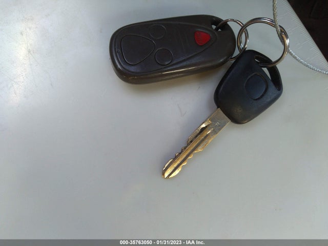 Acura RSX 2005 JH4DC53825S019022 Image 3