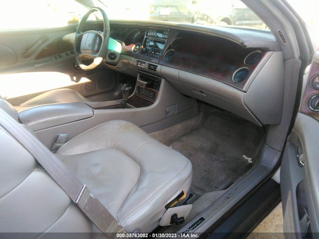 1996 BUICK RIVIERA VIN: 1G4GD2211T4703829