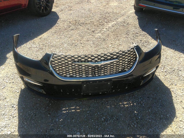 2021 Chrysler Pacifica Hybrid, VIN: 2C4RC1L75MR585814
