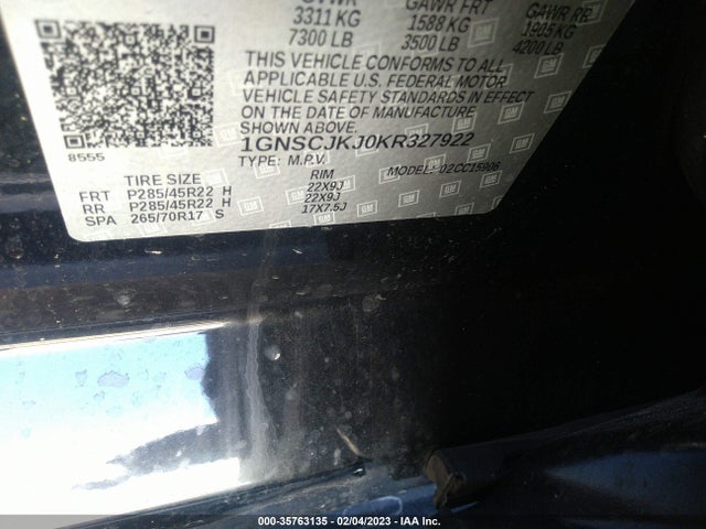 2019 Chevrolet Suburban, VIN: 1GNSCJKJ0KR327922