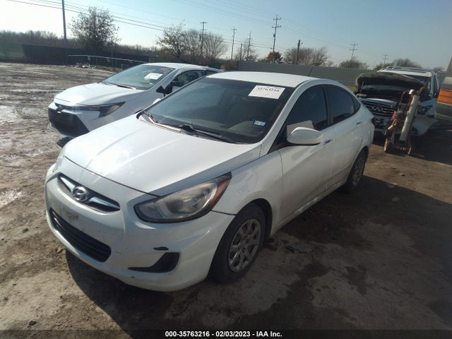 Hyundai ACCENT GLS 2014 KMHCT4AE6EU636388 Image 2