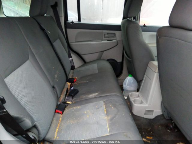 1J8GN28K08W246971 Jeep Liberty Sport
