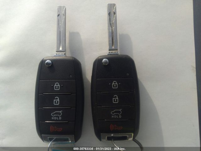 KNDJN2A2XK7683482 KIA Soul Base