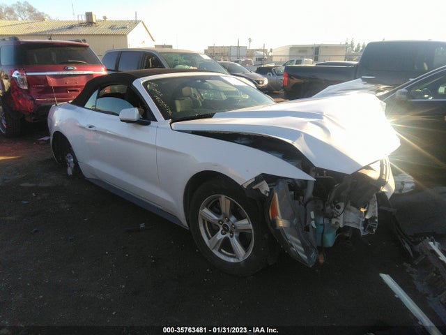 2016 1FATP8EM0G5318299 main image