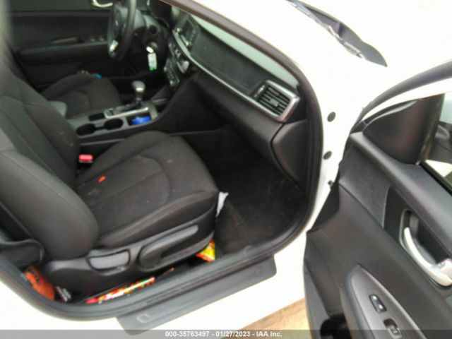 5XXGT4L30HG159579 KIA Optima Lx