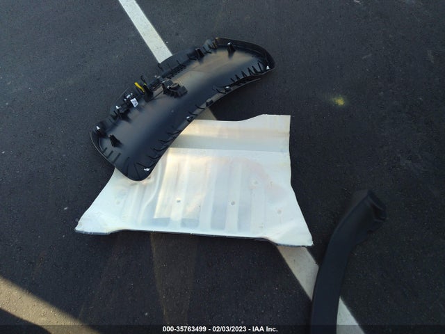 Tesla Model 3 Long Range 2022 5YJ3E1EB8NF236709 Image 12