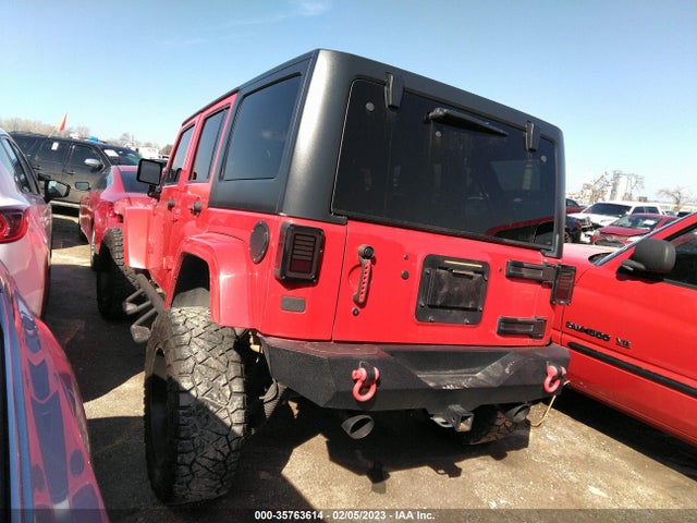 1C4BJWEG0FL523993 Jeep Wrangler Unlimited Sahara