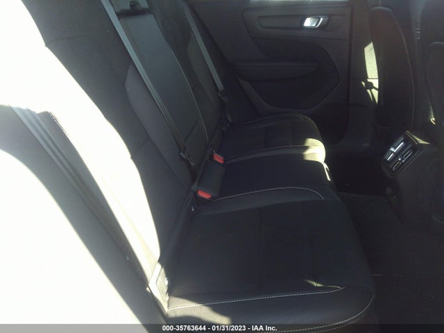 2022 Volvo XC40, VIN: YV4ED3UR8N2700085