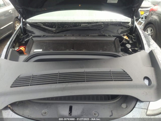 Tesla Model Y Long Range 2022 7SAYGDEE7NF451173 Image 11