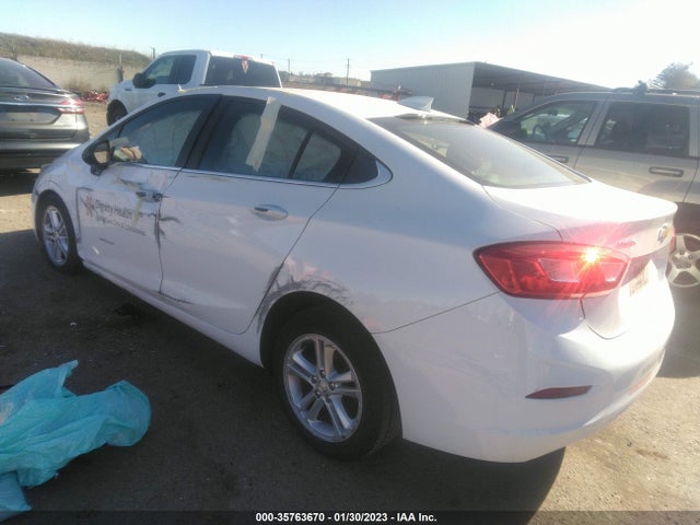 Chevrolet CRUZE LT 2018 1G1BE5SM0J7204130 Image 3