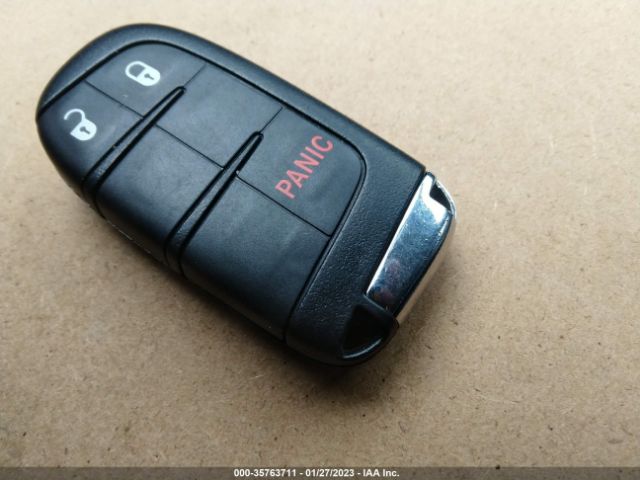 3C4NJCBB9KT727050 Jeep Compass Altitude
