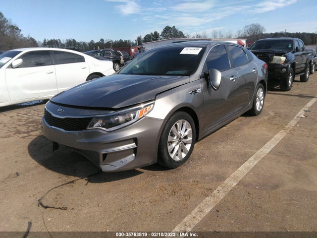 KIA Optima Lx 2017 5XXGT4L31HG164483 Image 2