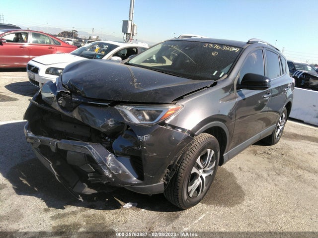 Toyota RAV4 LE 2017 JTMZFREV6HJ138873 Image 2