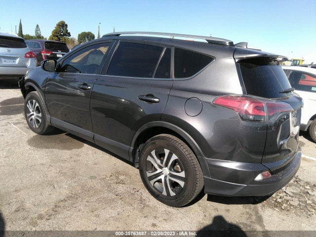 Toyota RAV4 LE 2017 JTMZFREV6HJ138873 Image 4