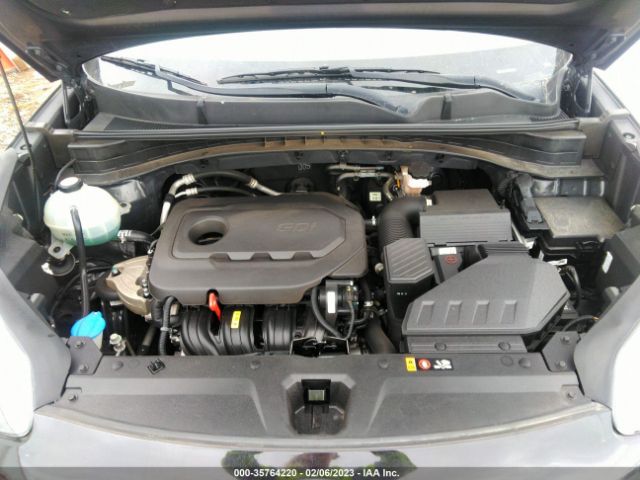 KNDPMCAC4H7198355 KIA Sportage Lx