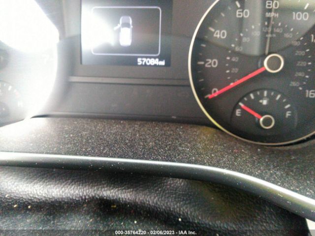 KNDPMCAC4H7198355 KIA Sportage Lx