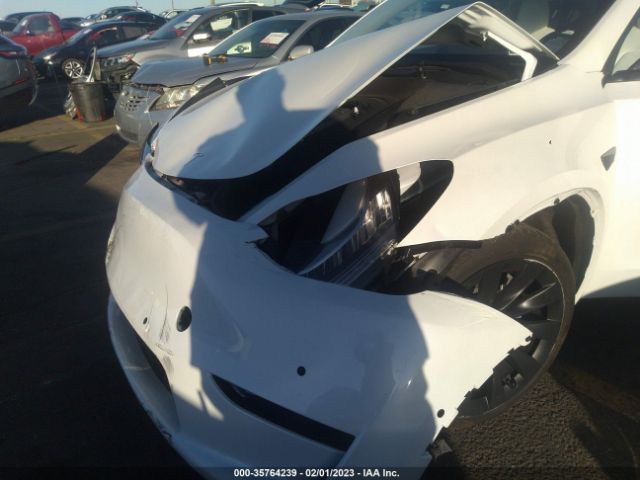 7SAYGDEE4NF323389 Tesla Model Y Long Range