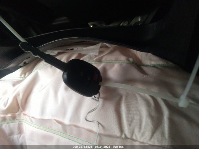 2018 Toyota Prius, VIN: JTDKDTB35J1618755