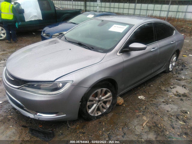 Chrysler 200 Limited 2015 1C3CCCAB1FN597844 Image 2