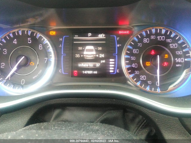 Chrysler 200 Limited 2015 1C3CCCAB1FN597844 Image 7