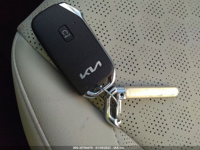 KNDERCAA9P7377657 KIA SELTOS EX