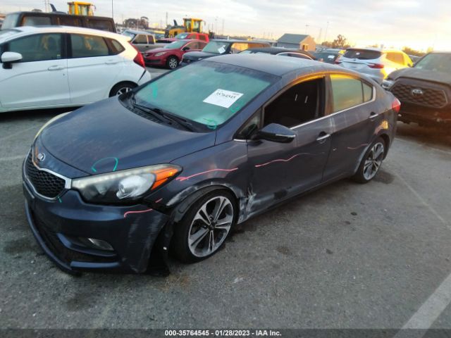 KNAFX4A86G5589857 KIA FORTE EX