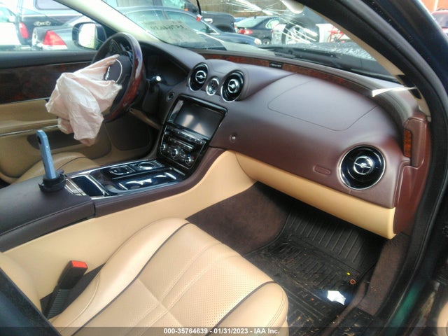 2019 Jaguar XJ, VIN: SAJWJ1CD6K8W22054