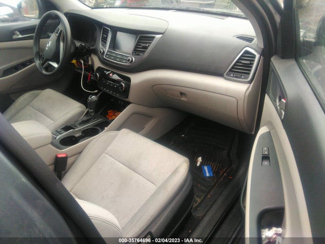 Hyundai TUCSON SEL 2018 KM8J3CA49JU752140 Image 6